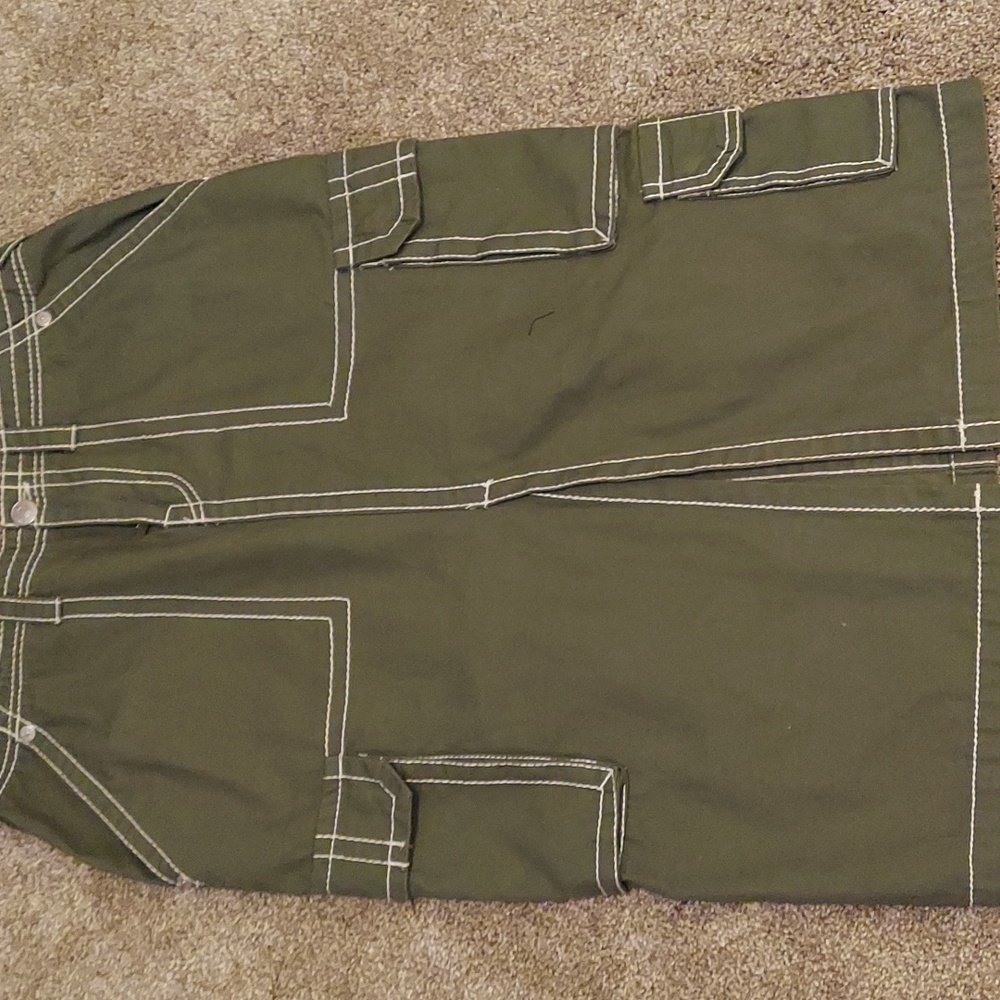 True religion carpenter skirt.